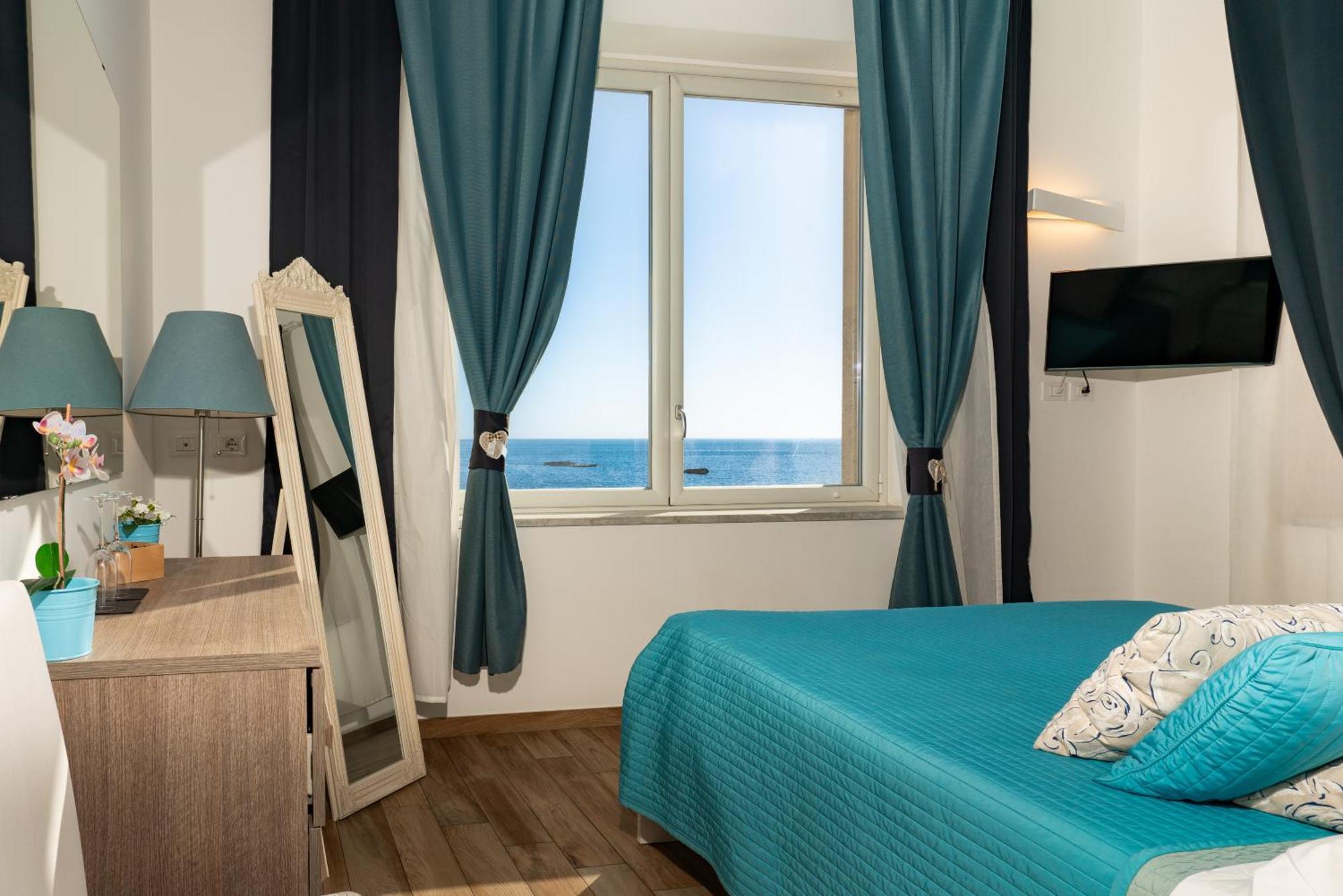 Couette-café Marlove Sea View *