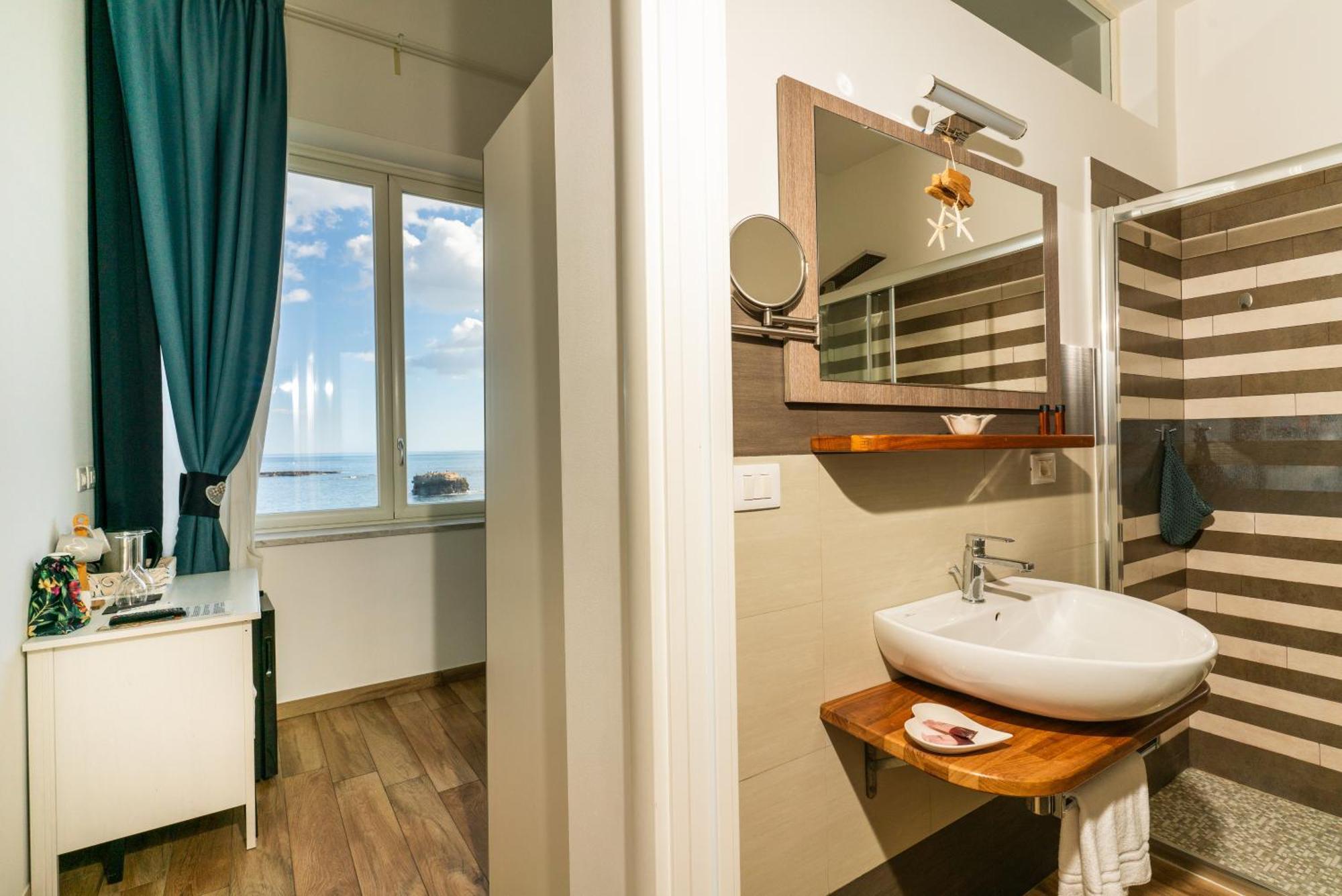 Marlove Sea View