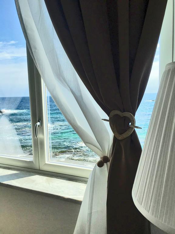 Marlove Sea View Couette-café